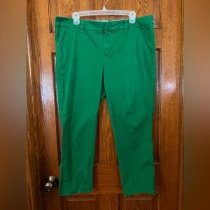 JCP Size 14 Kelly Green Cropped Ankle Pants Woman’s